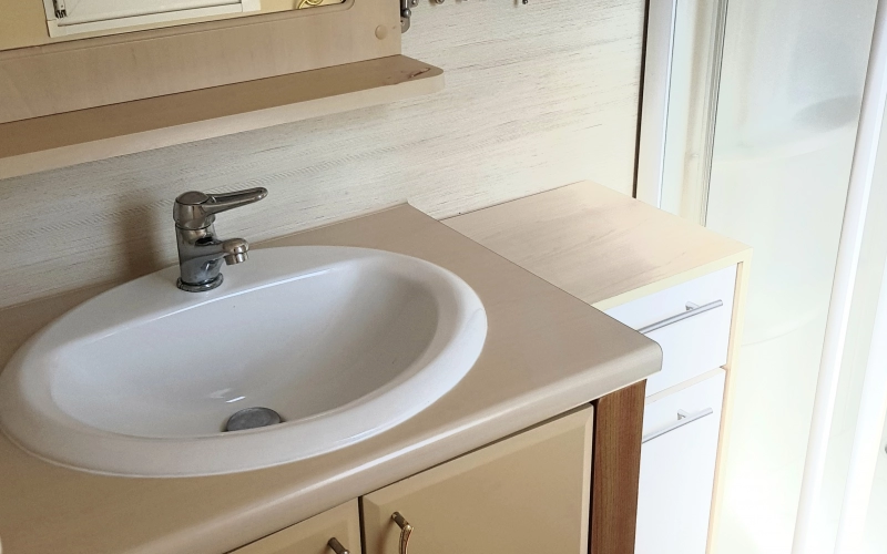 Salle de bain mobil-home en Normandie