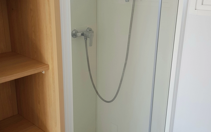 Salle de bain mobil-home en Normandie