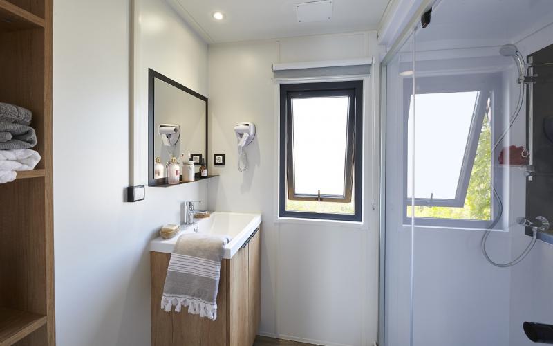 STANDING VP61 - salle de bain - Vente mobil-homes neuf et occasion en Normandie