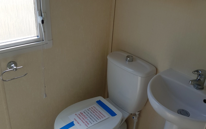 Salle de bain mobil-home en Normandie