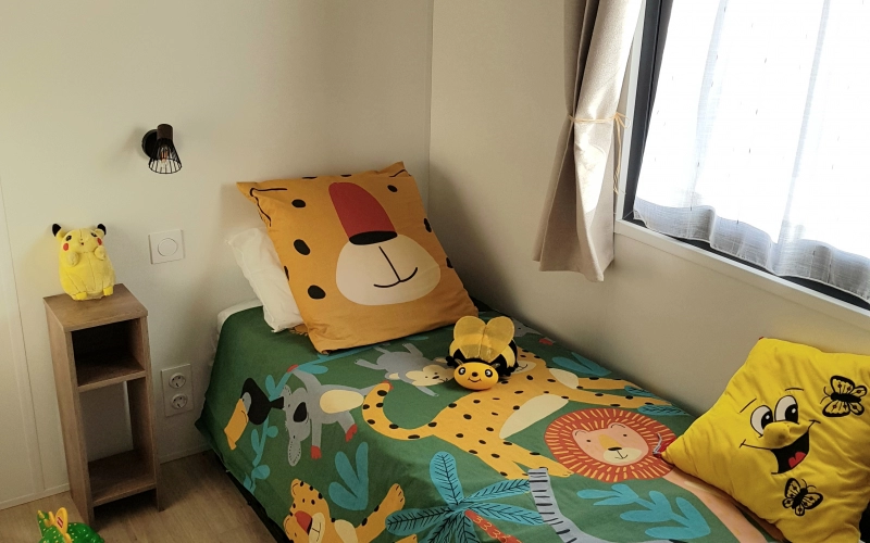 Chambre 3 mobil-home en Normandie