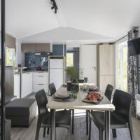VACANCES CORAIL - Cuisine - Vente mobil-homes neuf et occasion en Normandie