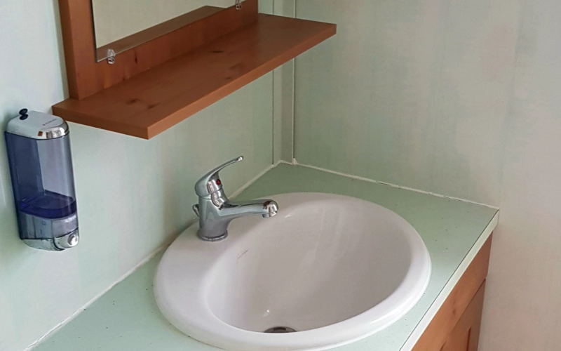 Salle de bain mobil-home en Normandie