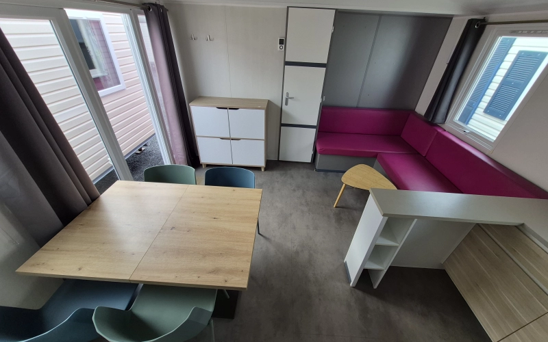 pièce de vie mobil-home en Normandie