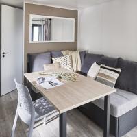 LODGELO 83TG - salon - Vente mobil-homes neuf et occasion en Normandie LODGELO 83TG - salon - Vente mobil-homes neuf et occasion en Normandie