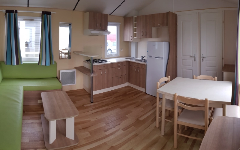 pièce de vie mobil-home en Normandie