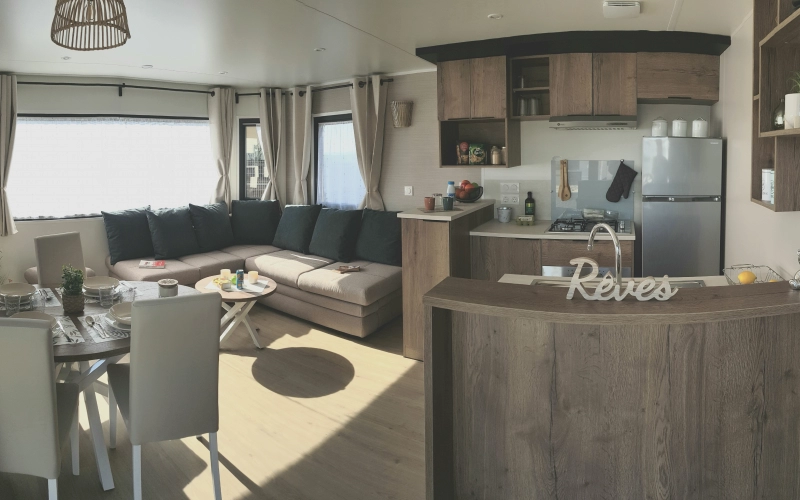 pièce de vie mobil-home en Normandie
