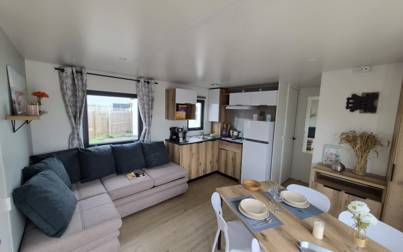 pièce de vie mobil-home en Normandie