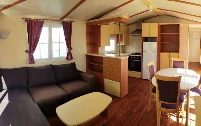 pièce de vie mobil-home en Normandie
