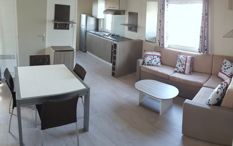 pièce de vie mobil-home en Normandie