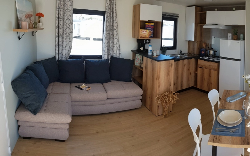 pièce de vie mobil-home en Normandie