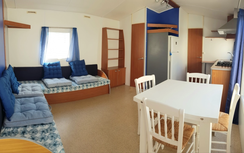 pièce de vie mobil-home en Normandie