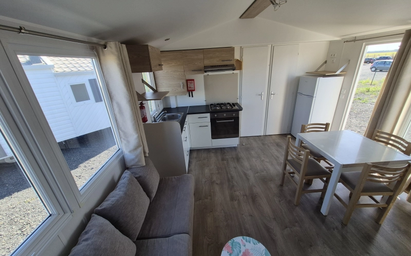 pièce de vie mobil-home en Normandie